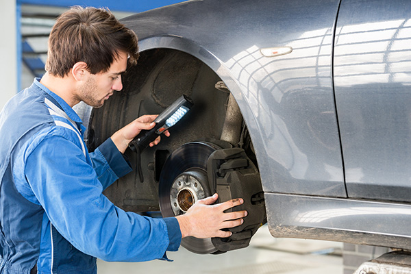 Is It Time To Replace Your Brake Pads, Brake Rotors, Or Both?